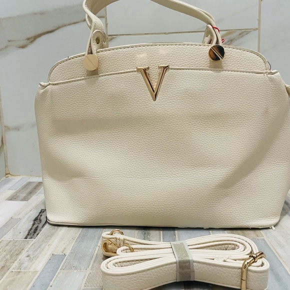 Elegant Cream Concorde Handbag pebbled  faux leather purse - Picture 9 of 16